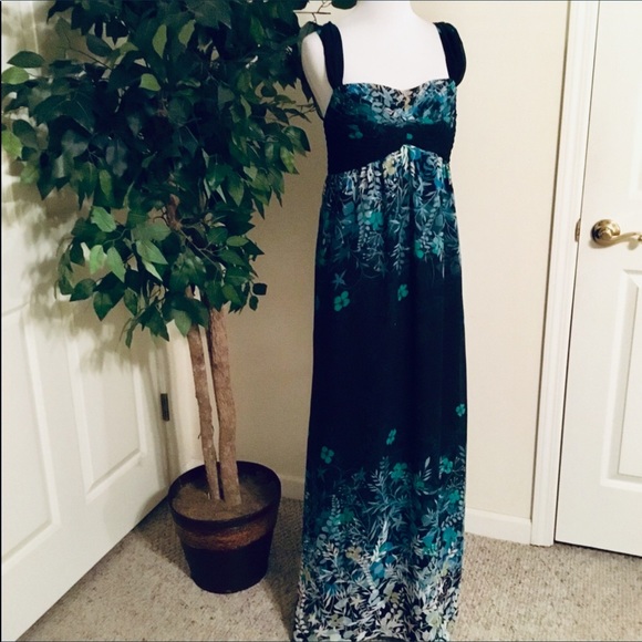 Dresses & Skirts - 🛑☑️SALE Green, Black & Turquoise Maxi Dress Med